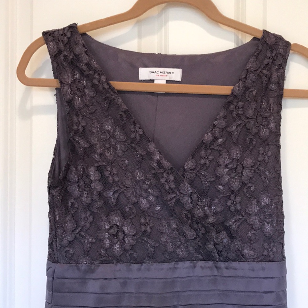 Lavender v-neck A line dress, size XS